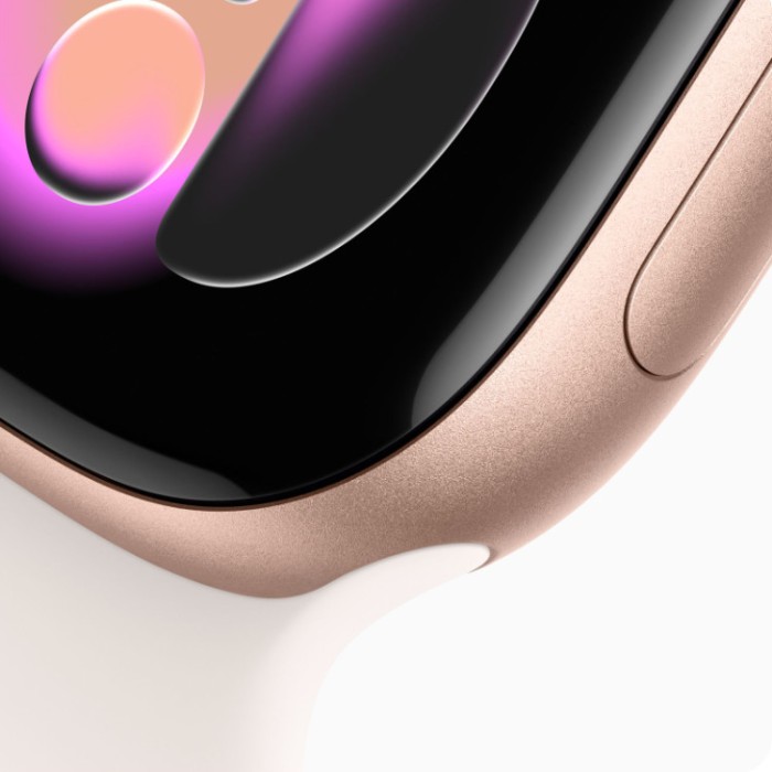 Apple Watch Series 11, 46 мм, Умные часы Корпус из алюминия Серый космос, спортивный ремешок Черный M/L